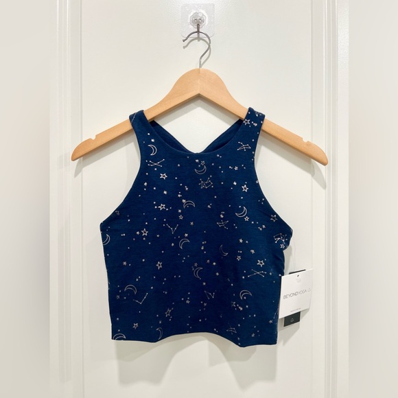 BEYOND YOGA Focus Foil Cropped Tank - Picture 2 of 6